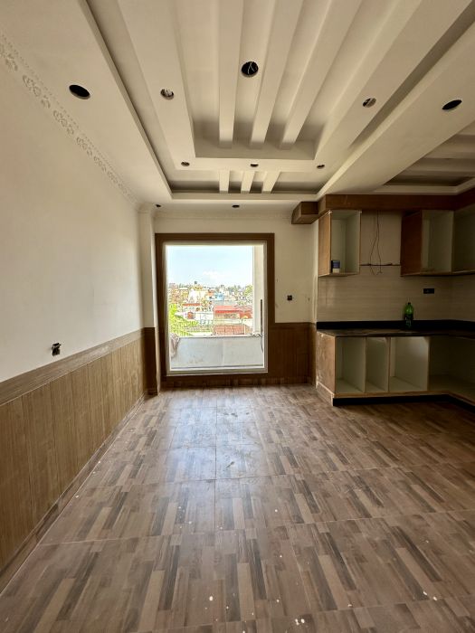 Duplex house on sale at Mandikatar Faat