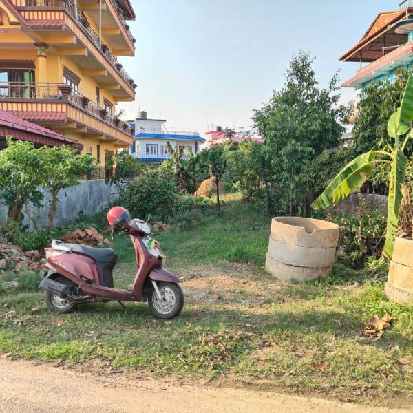land for sale near bharatpur-7 hotel pauwa opposite 