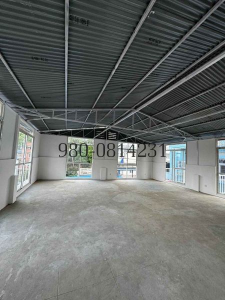 Commercial Building on Rent at Kupandol 