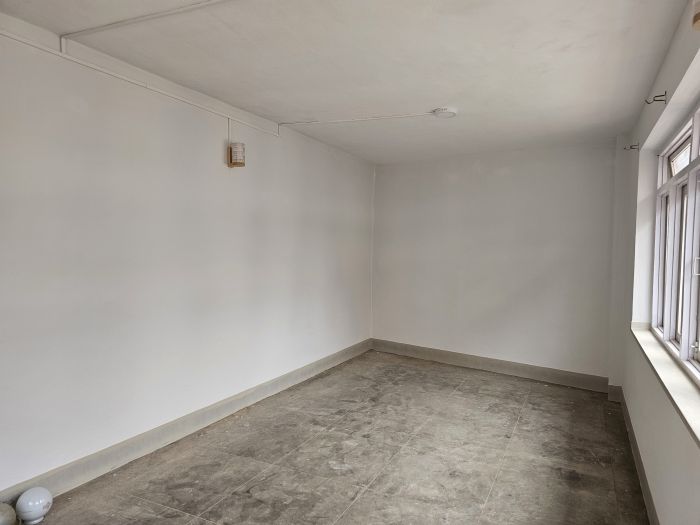 Office space on rent