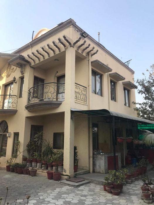 New house sale near golcha house/near ganesh mandir