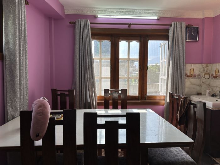 3 Houses in 1 Property for Sale in an ExtraOrdinary Location