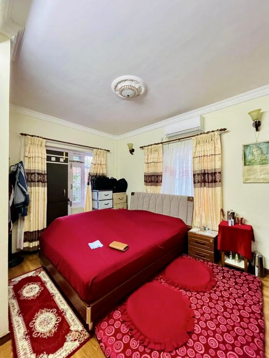 House on sale at Chundevi