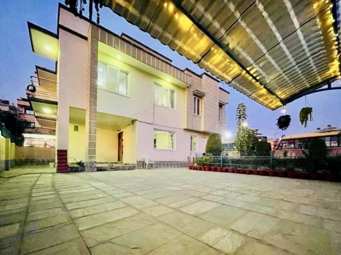 Bungalow on sale at Bansbari Bungalow on sale at Bansbari