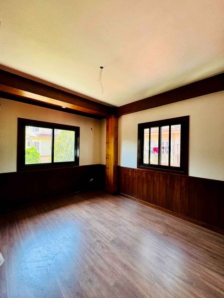 Bungalow House on sell At Budhanilkantha Kathmandu.