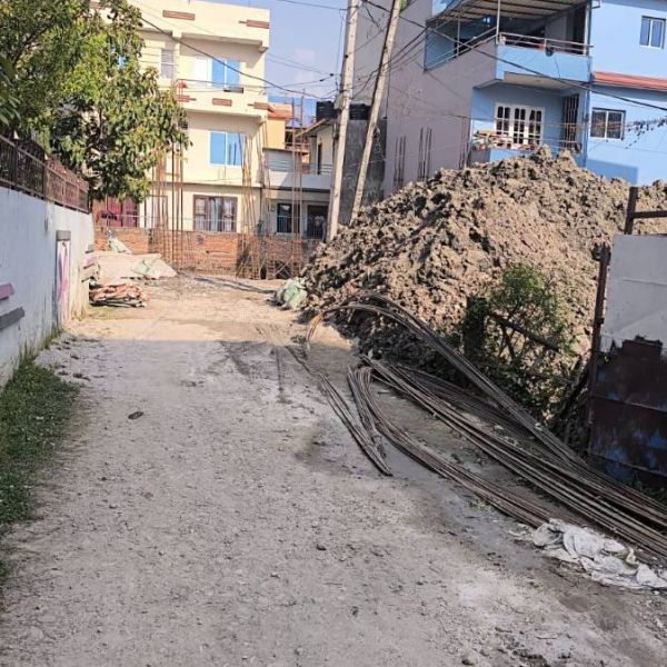 Land on sale at 13 feet road Sanothimi, Bhaktapur