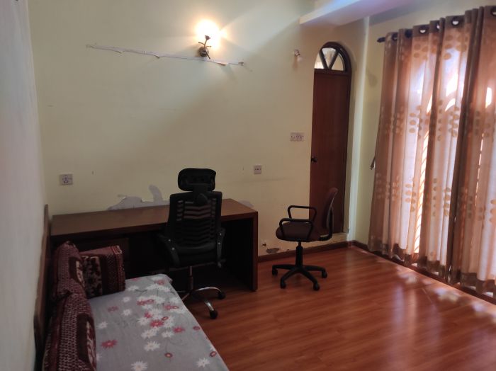 Flat for rent in Baluwatar