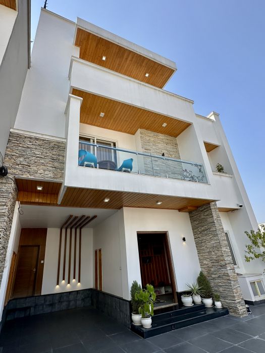 Bungalow on sale at Bhaisepati