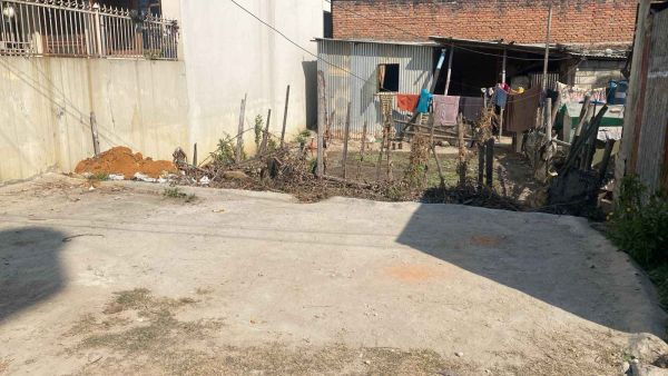 2.5 aana land in 20 ft road  for sale at Pepsicola, Kathmandu