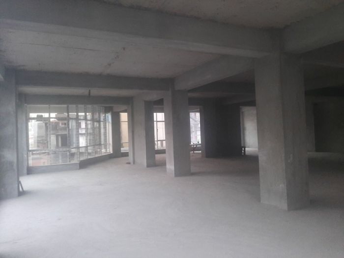 Commercial two floor on rent