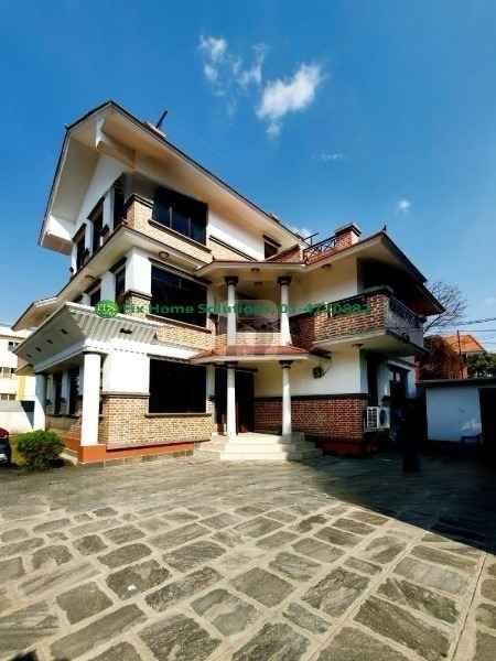 house on rent at  dhumbarahi
