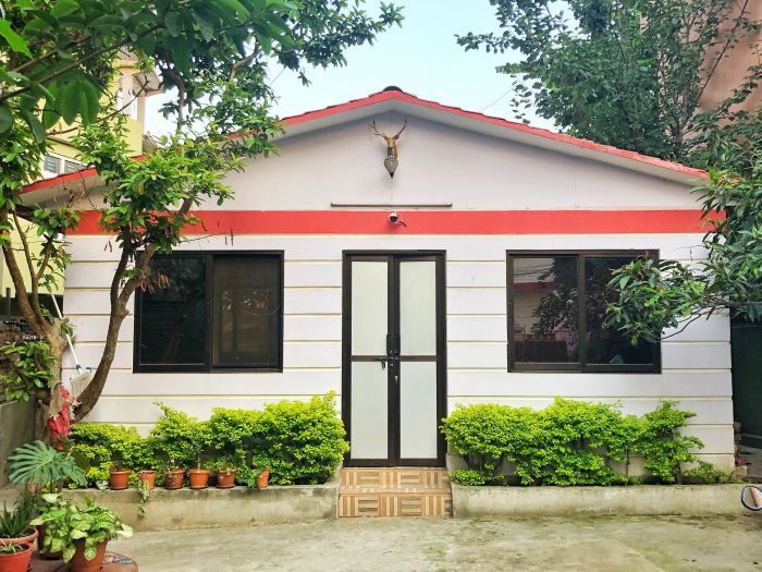 House on renr in ravibhawan