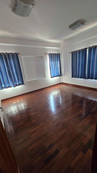 6Bhk house for rent jhamsikhel Lalitpur 