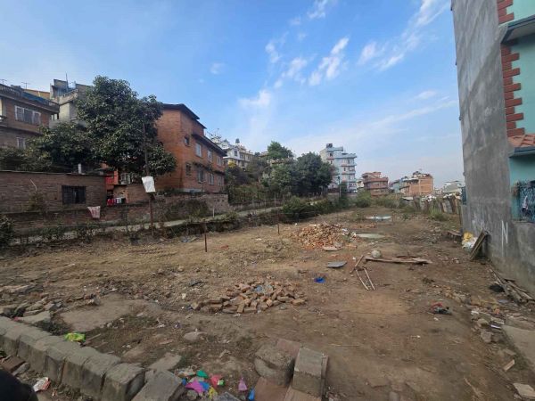 4 To 6 aana land for sale at satdobato