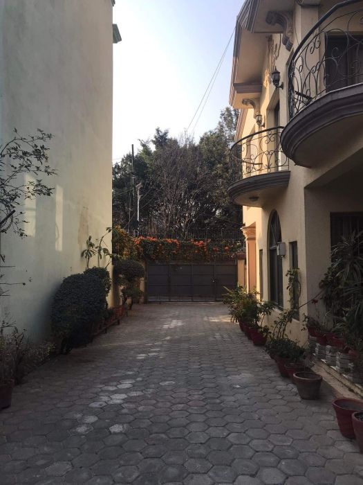 New house sale near golcha house/near ganesh mandir