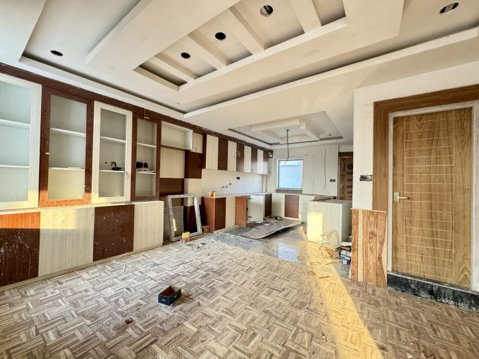 Duplex house on sale at Lasuntar