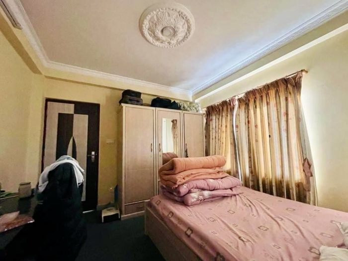 Bungalow on sale at Bansbari