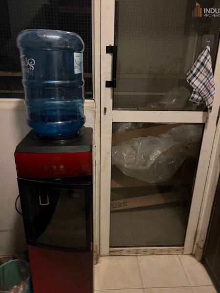 Apartment on Rent, Cityscape