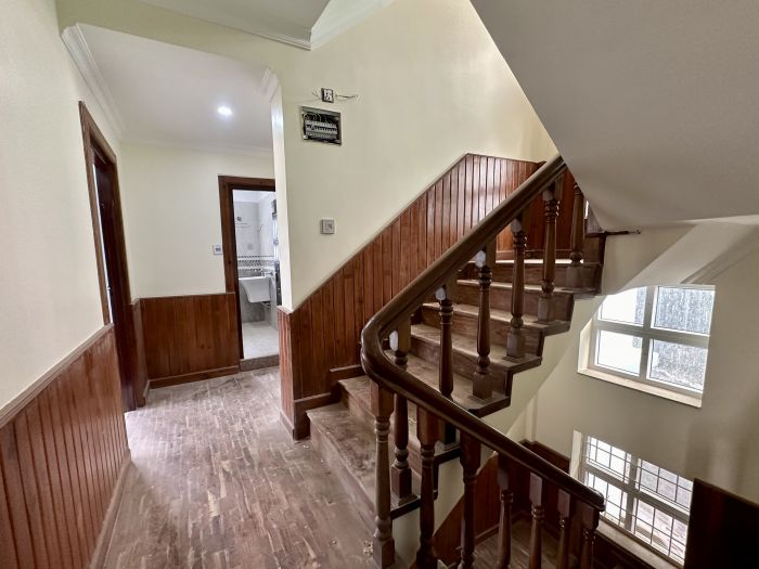 Residental House On At Ganesh Chowk