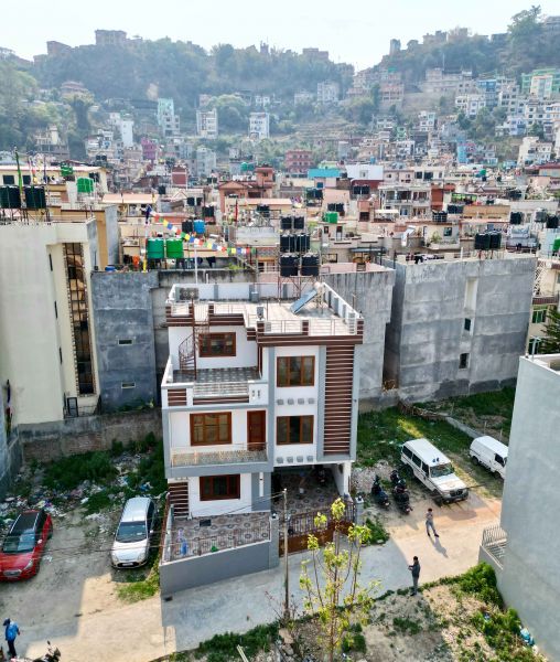 Residental Bungalow House on sell At Thulo Bharyang,KTM