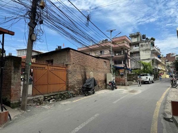 8 Aana Land for Sale in Dhumbarahi