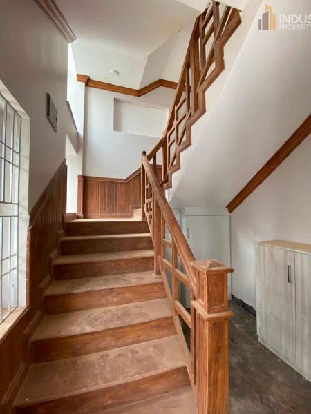 House on sale-Imadol, Ochu Height