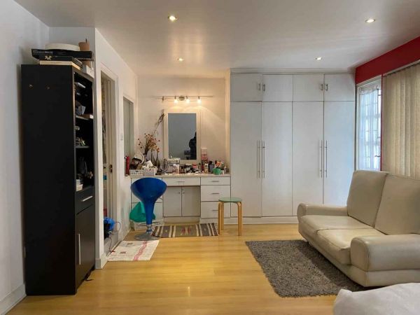 Baluwatar next to Balutar  Palace