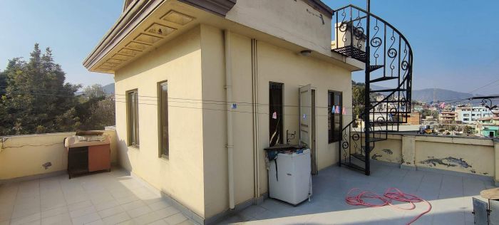 New house sale near golcha house/near ganesh mandir