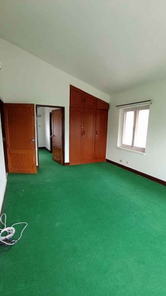 house on rent at golfutar