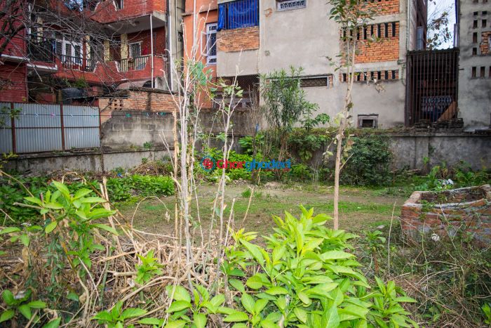 18 aana land on sale in Gyaneshwor Kathmandu