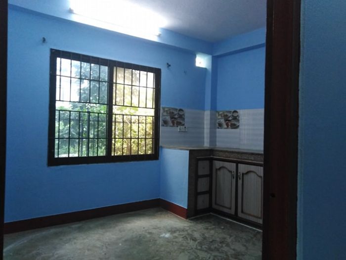 A ground floor flat approprate for a small family or student