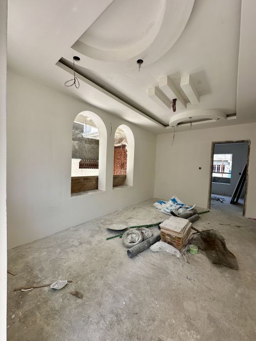 Residental House On Sale At Lasuntar