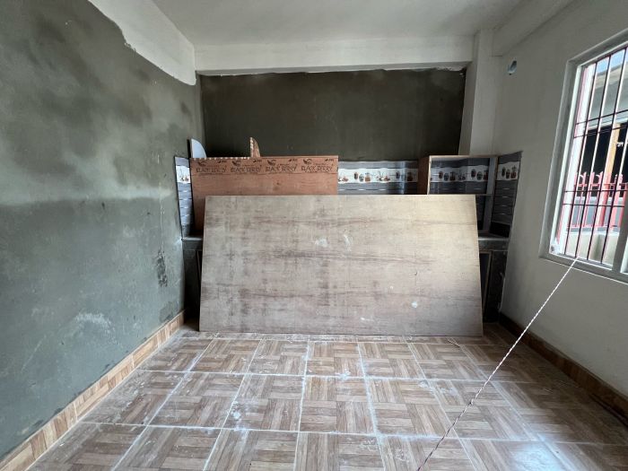 1 Storey House On Sale at Imadole !!