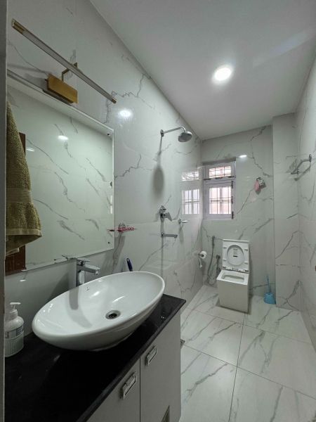 Residental Bungalow House on sell At Kalanki,KTM.