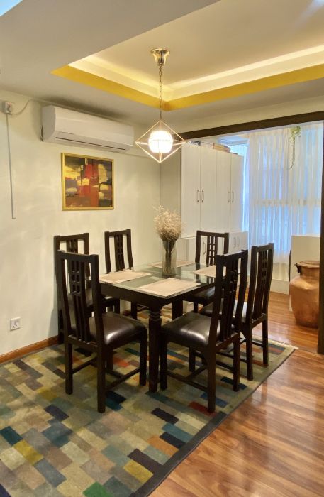 Luxurious fully furnished 3 BHK apartment for sale in Classic Tower