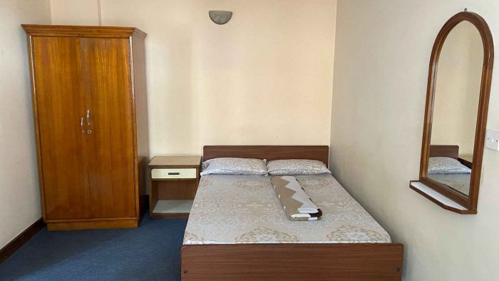 1 BEDROOM LIVINGROOM KITCHEN AND BATHROOM