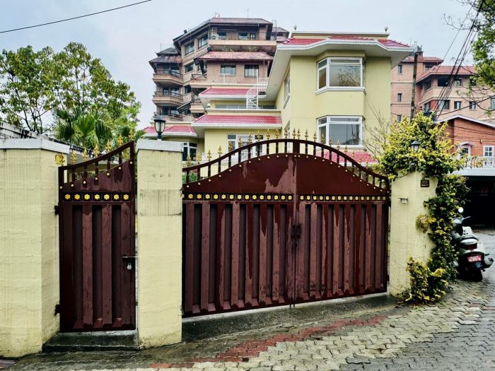 Attractive house on rent at Naxal