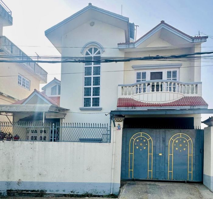 Bungalow on sale at Golfutar Bungalow on sale at Golfutar
