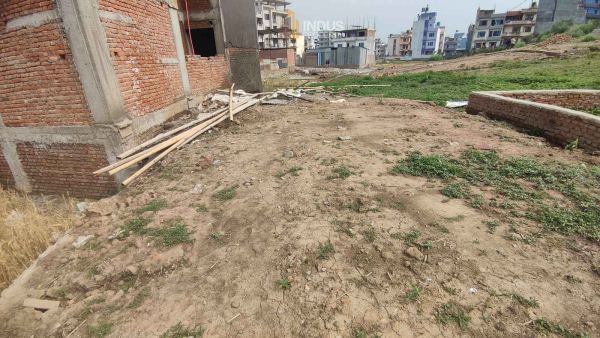 Land on sale at Tikathali