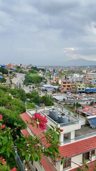 Luxurious fully furnished 3 BHK apartment for sale in Classic Tower